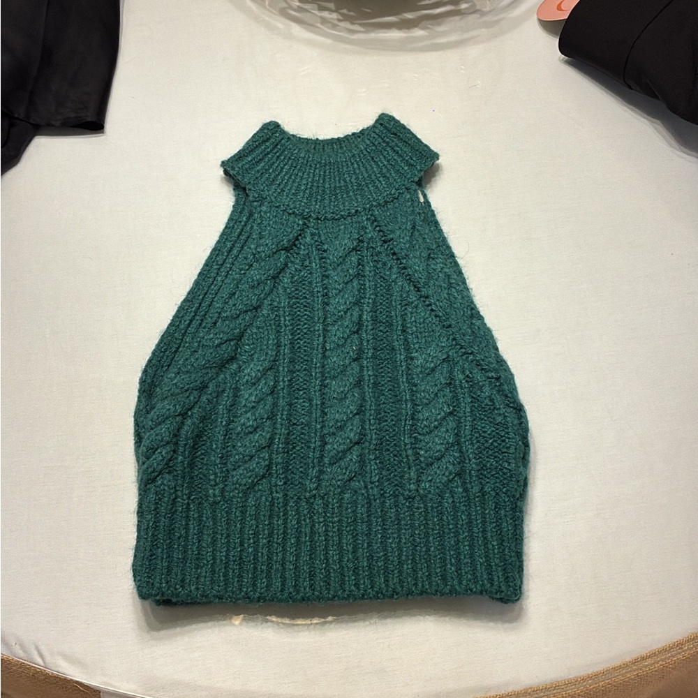 Women'sKnit Sweater - Green